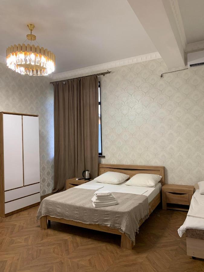 Mini Hotel Amra Pizunda Eksteriør bilde